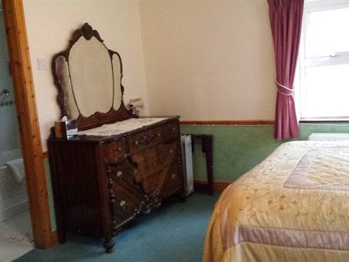 דינגל O'Connor'S Guest House מראה חיצוני תמונה